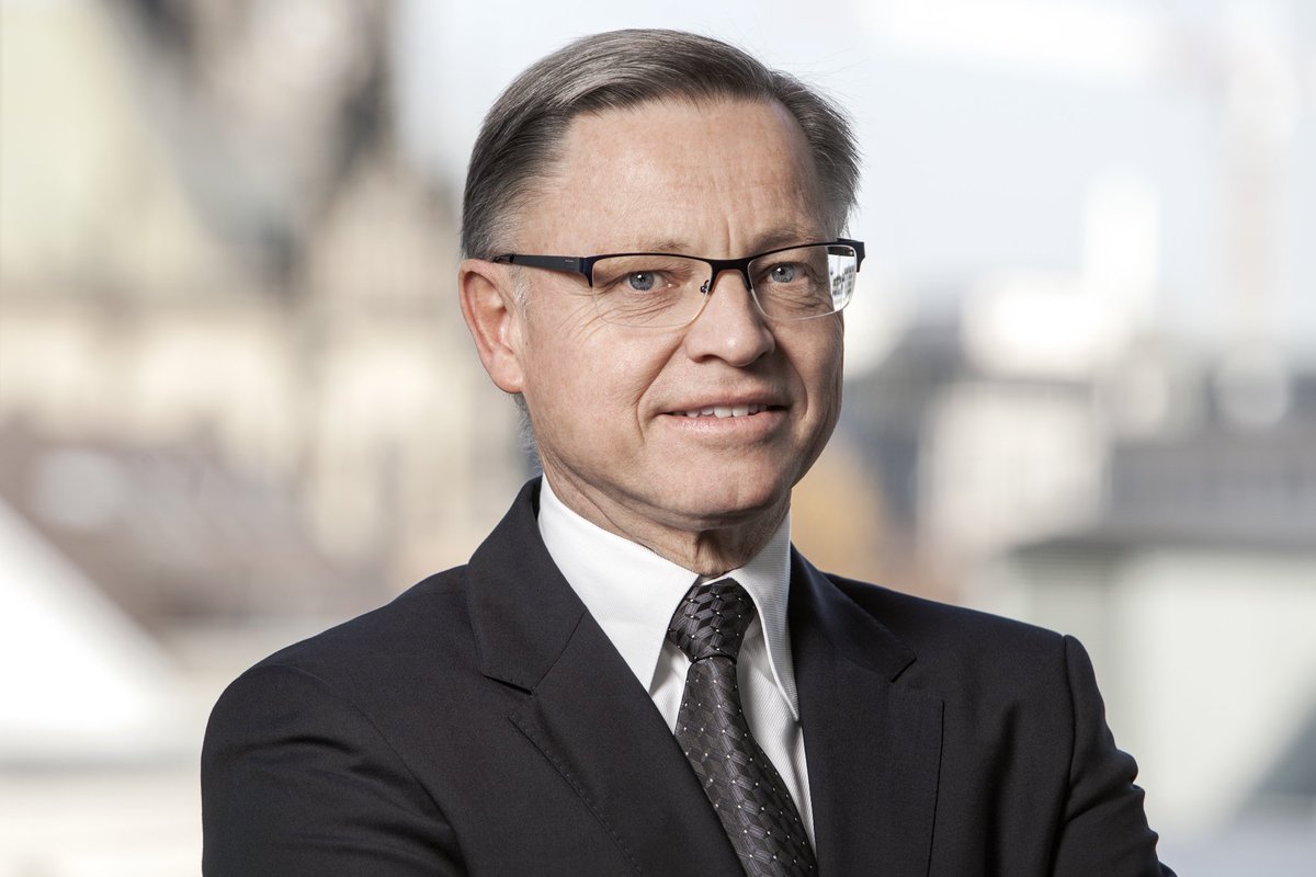 Clinerion's tweet photo. Our CEO #UlfClaesson is discussing "Digitization in the healthcare sector" today in Basel https://t.co/78pDTS2JnL #healthcaredigitization https://t.co/hxk99lsfuM