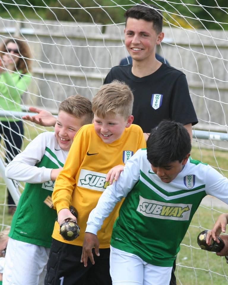 wanderersyfc's tweet photo. Massive well done to our U9s Leopards. BYDL Cup Winners. Let the celebrations commence! #COYW #rdg #woky @SubwayReading https://t.co/Cz7zvp9ube