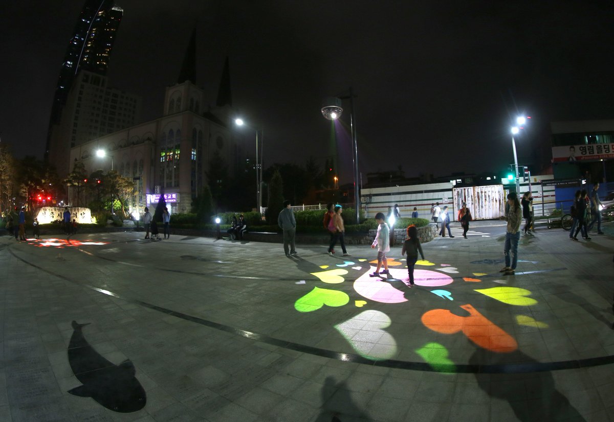 bucheon4u's tweet photo. 오늘도 열일하느라 고생 많았썹!
토닥토닥 

트친님들 모~~두
저녁이 있는 삶이 되었으면 좋겠썹💕

#퇴근길에_심곡_시민의강을_산책 https://t.co/sFyeNqp7Uf