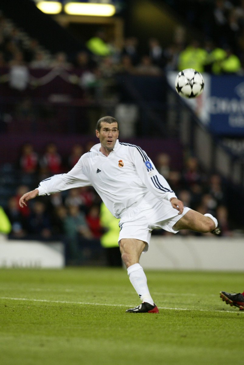 Uefa Champions League Zidane Scored One Of The Greatest Goals In Uclfinal History Onthisday In 02 Uefa Champions League Zidane Scored One Of The Greatest Goals In Uclfinal History Onthisday In 02