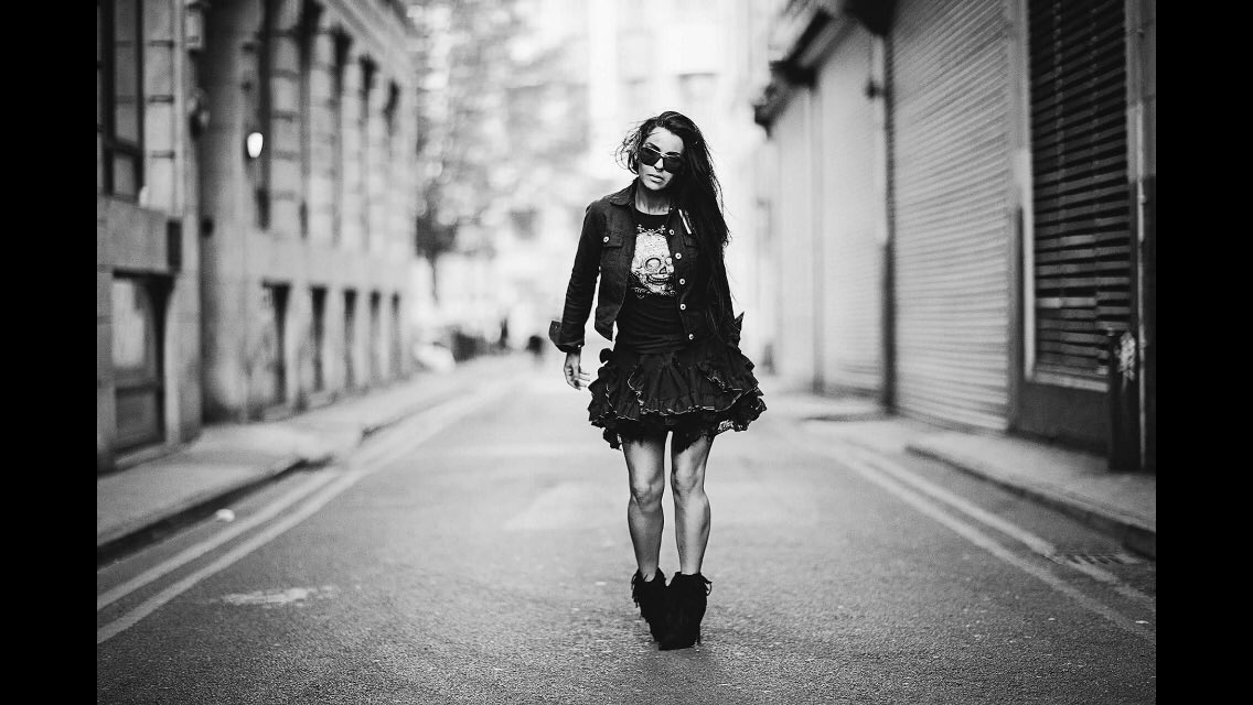 NancyDoll09's tweet photo. #sexpisseddolls @AdamYoungPhotos @CamdenRocksFest @newrock https://t.co/JXXJJ0MXQe