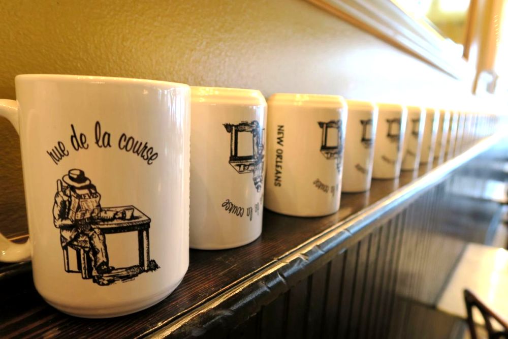 DumbItDude tweet media