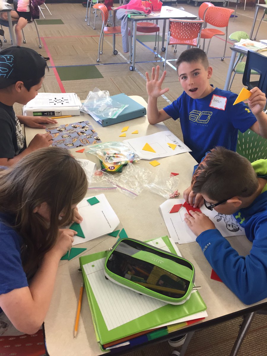 Visual thinking today! 4th grade Super STEM day! #wcstem <a href="/spanglerteach/">Matt Spangler</a> @FrostHauck