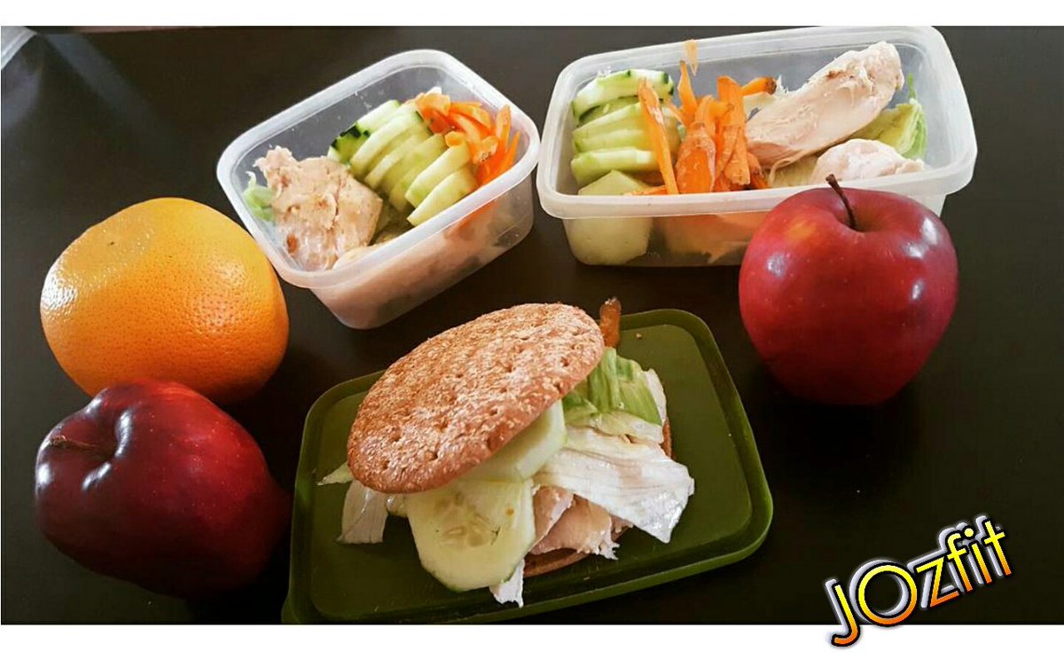 Jozfit's tweet photo. Así iniciamos la semana 
Recuerda que una buena alimentación es importante para alcanzar tus objetivos #sportnutrition https://t.co/wsAWxSEYne