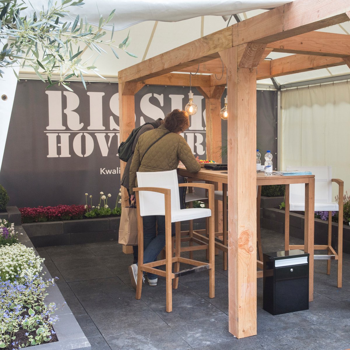 RissikH's tweet photo. Foto's gemaakt door Denise Keus op Exclusive Spring Fair... https://t.co/sqxnuufWRq