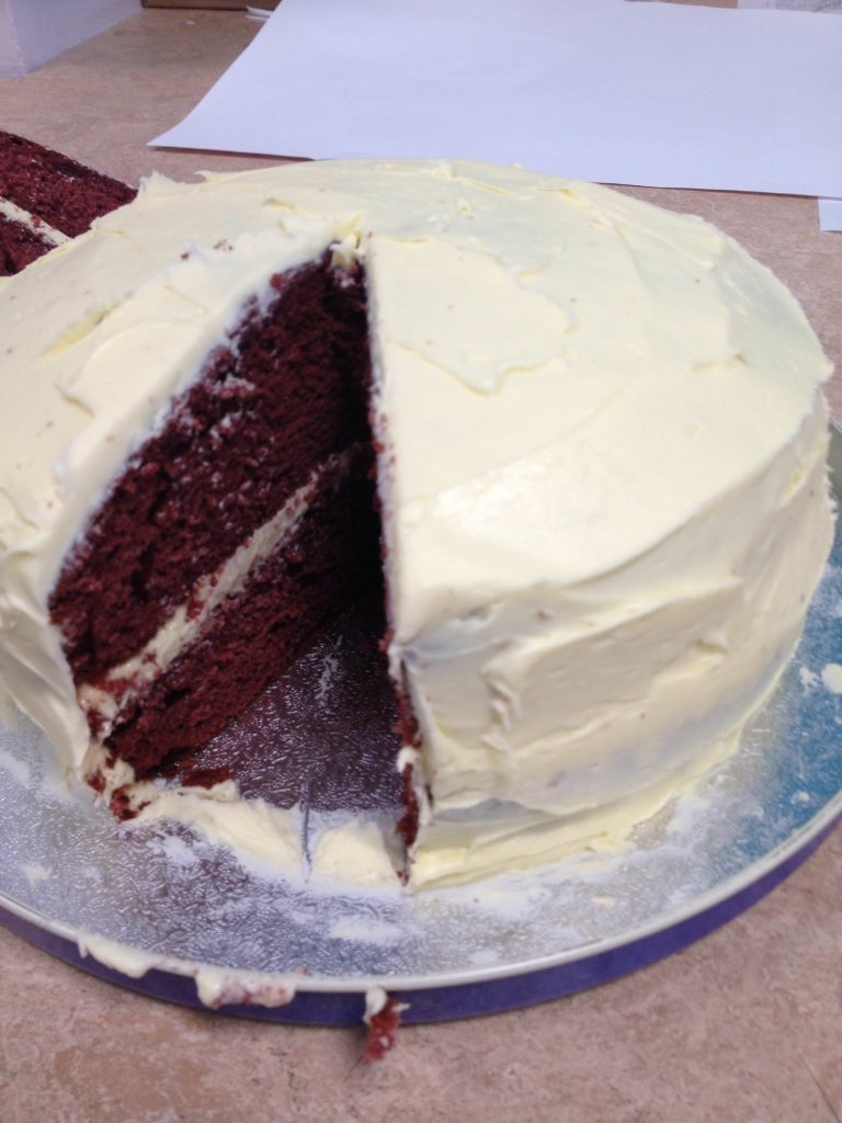 HIEXEpsom's tweet photo. Lucky us treated to red velvet cake Mmm Thankyou James #rbhmay https://t.co/SrJTChXjrl
