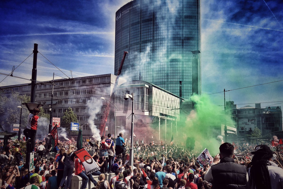 FilipHoeks's tweet photo. Wat een volk weer, wat een feest🇳🇬 #FeyenoordKampioen https://t.co/wDITIXYht2
