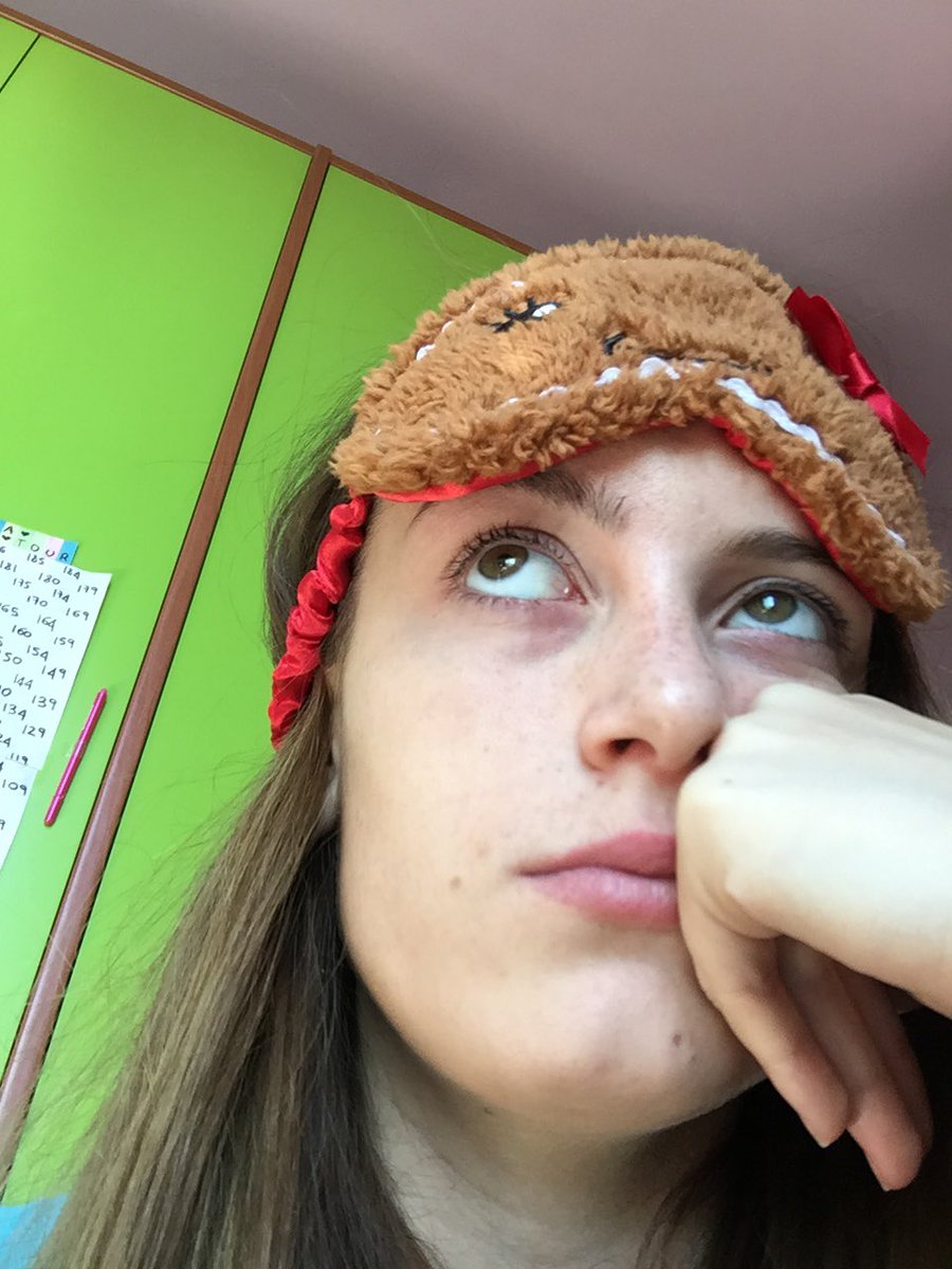 actuallymarmi's tweet photo. When I see someone I don't like in my nots https://t.co/SkFro3Kqp6