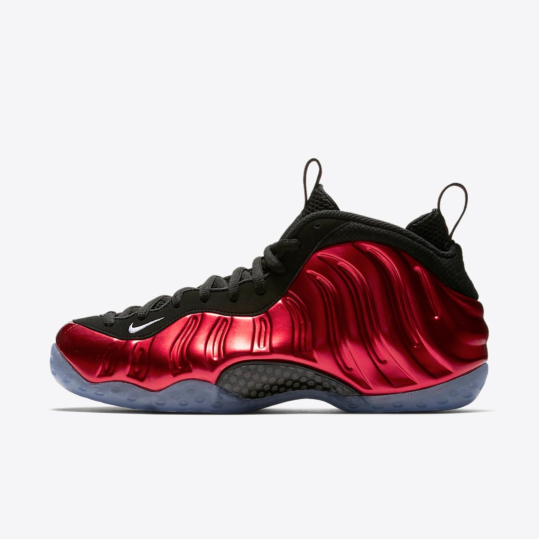 sneakerbost's tweet image. The Nike Air Foamposite One “Metallic Red” releases May 19
=»bit.ly/lovesneakernews