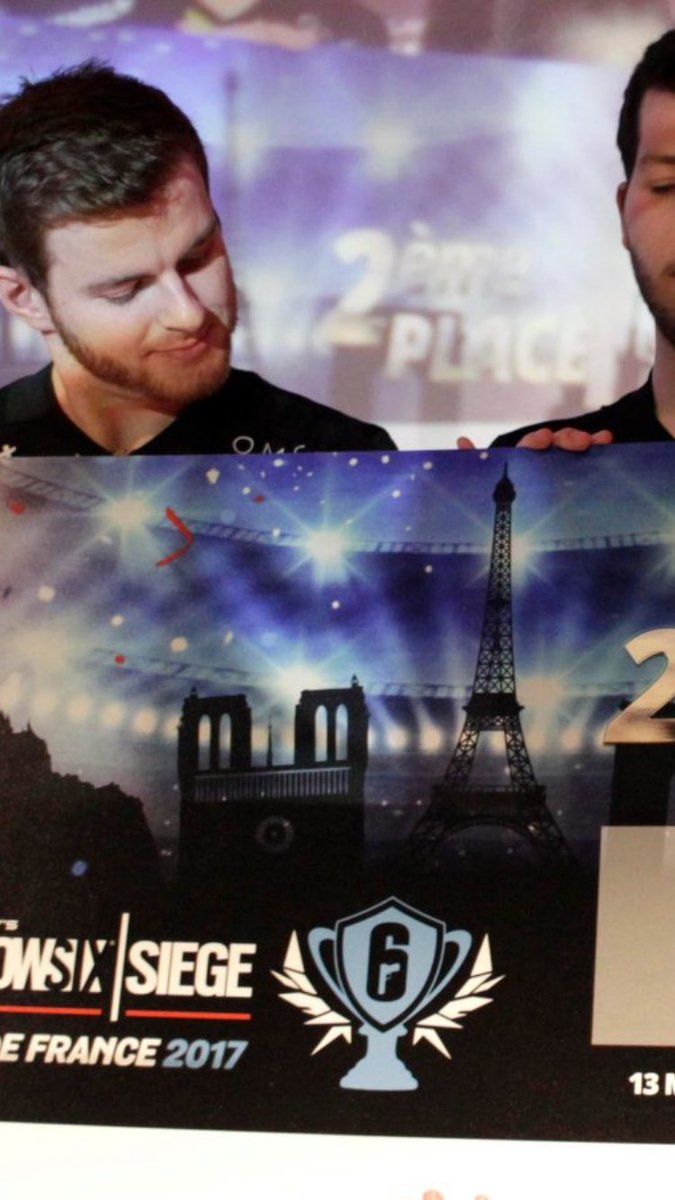 LionKG_'s tweet photo. Kriskoo "vite lyloun saute la photo vas être prise" lyloun " j'arrive pas, anthrax porte moi vite " anthrax "AH!" https://t.co/Eq3YjoDh1m