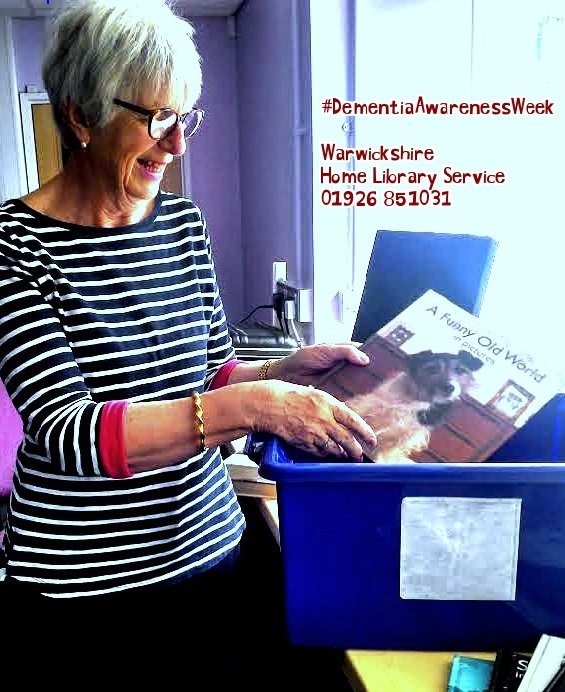 warkslibraries's tweet image. We have a great collection of books called &apos;Pictures to Share&apos; for people with #Dementia 📚 #homelibraryservice #warks #DementiaAwarenessWeek