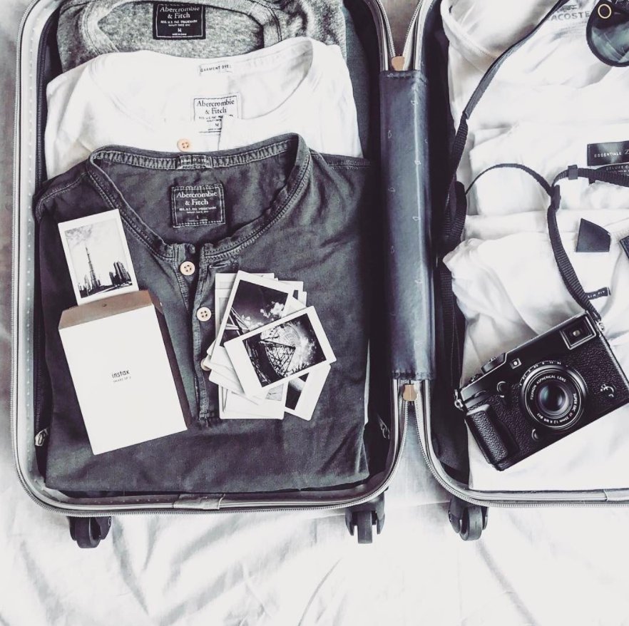 FujiInstaxME's tweet photo. Wander. Explore. Discover. Then print out all your memories!
تجول. إستكشف. اكتشف.

ثم إطبع ذكرياتك المفضلة.
#InstaxME #Instax #Fujifilm #SP2 https://t.co/ckFTyhSgSf
