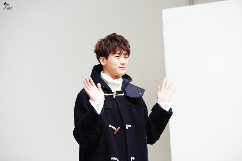 hyungsikvisual's tweet photo. too handsome to handle https://t.co/3R0Grc5ljx