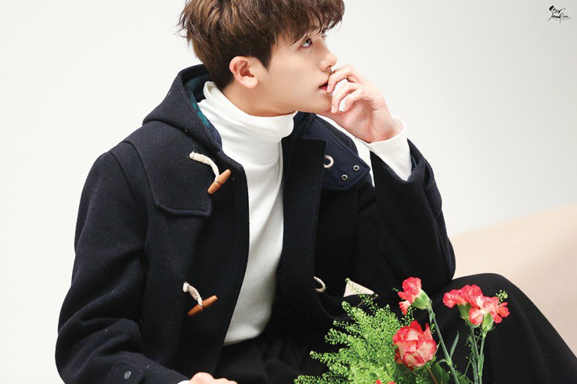 hyungsikvisual's tweet photo. too handsome to handle https://t.co/3R0Grc5ljx