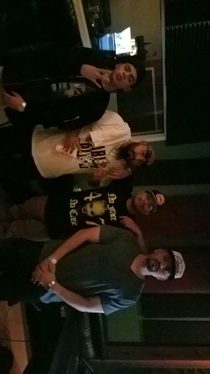 Don_Pelon's tweet photo. #DonPelon #DiamondCutRecords #AK47Boy #EMCSenatra #SouthCentral2Houaton #Antweezy47 #Kripto https://t.co/QWH7WVOqzr