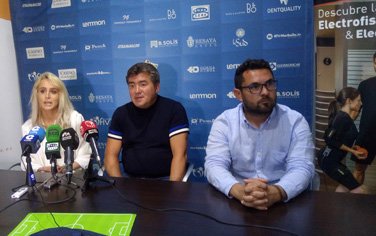 Grinberg presenta el nuevo proyecto con Rodríguez de Cózar como director deportivo siempremarbella.es/deportes/ficha…