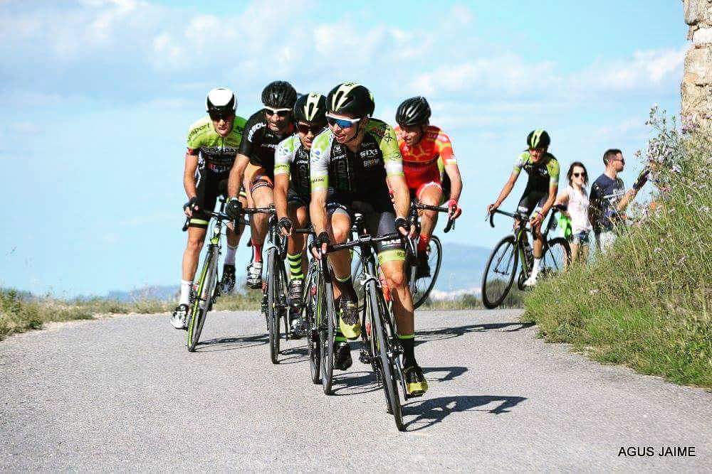 CCTarongers's tweet photo. Largo fin de semana con 3 Top-10, en 3 pruebas diferentes.
#ControlpackSIXS #BadiaHortofruits
https://t.co/nckCcwi1RO https://t.co/XfoEq5XC0E