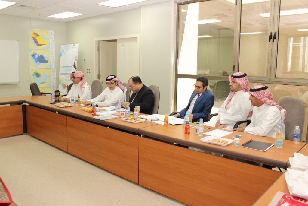 SaudiSce's tweet photo. اختيار #المهندس عبداللطيف العابسي ضمن لجنة تقييم رسائل الماجستير بكلية #العمارة والتخطيط بجامعة الامام عبدالرحمن الفيصل بالدمام . https://t.co/e2ObyX42qc