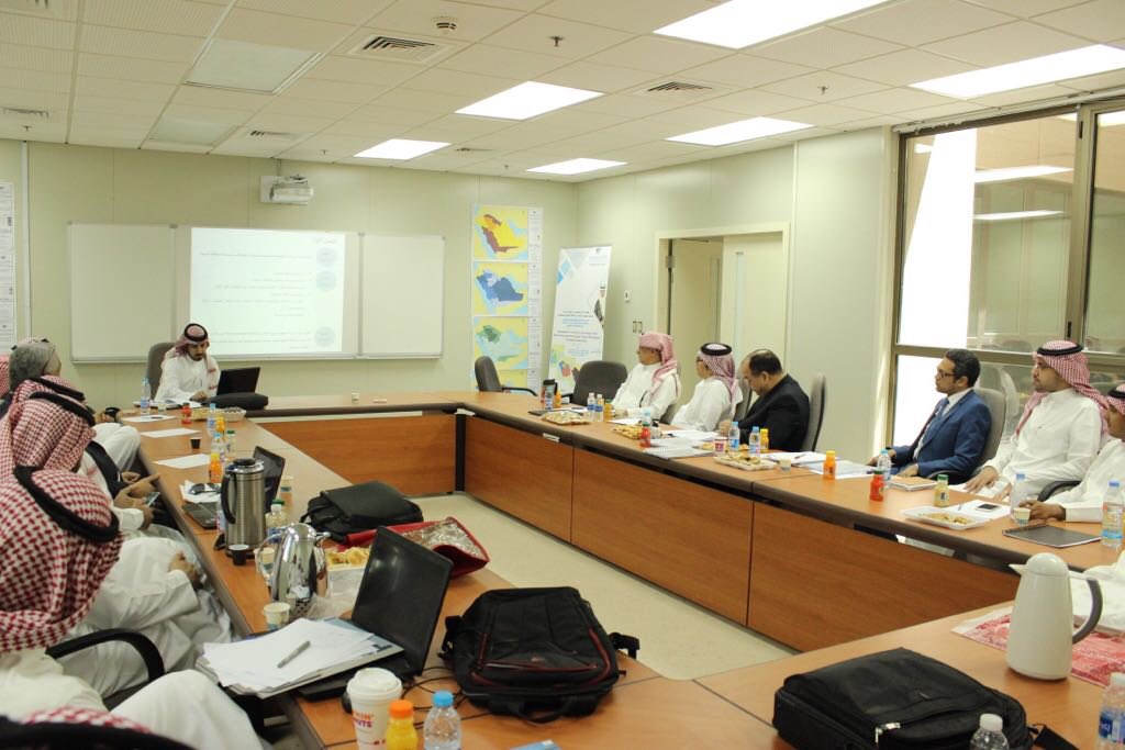SaudiSce's tweet photo. اختيار #المهندس عبداللطيف العابسي ضمن لجنة تقييم رسائل الماجستير بكلية #العمارة والتخطيط بجامعة الامام عبدالرحمن الفيصل بالدمام . https://t.co/e2ObyX42qc
