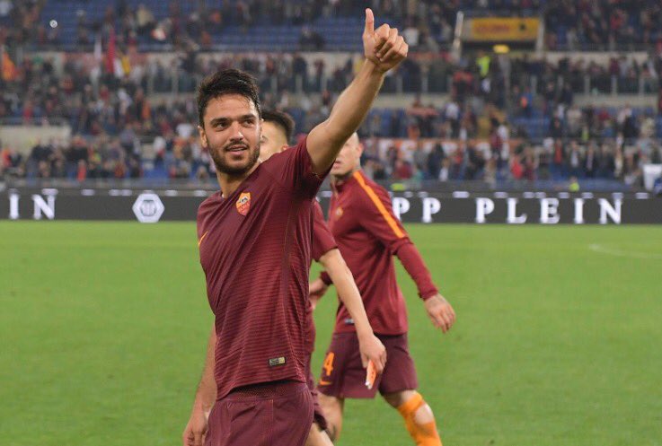 Grande vittoria ieri 👍🏼 #curvasud <a href="/OfficialASRoma/">AS Roma</a> ⚽️