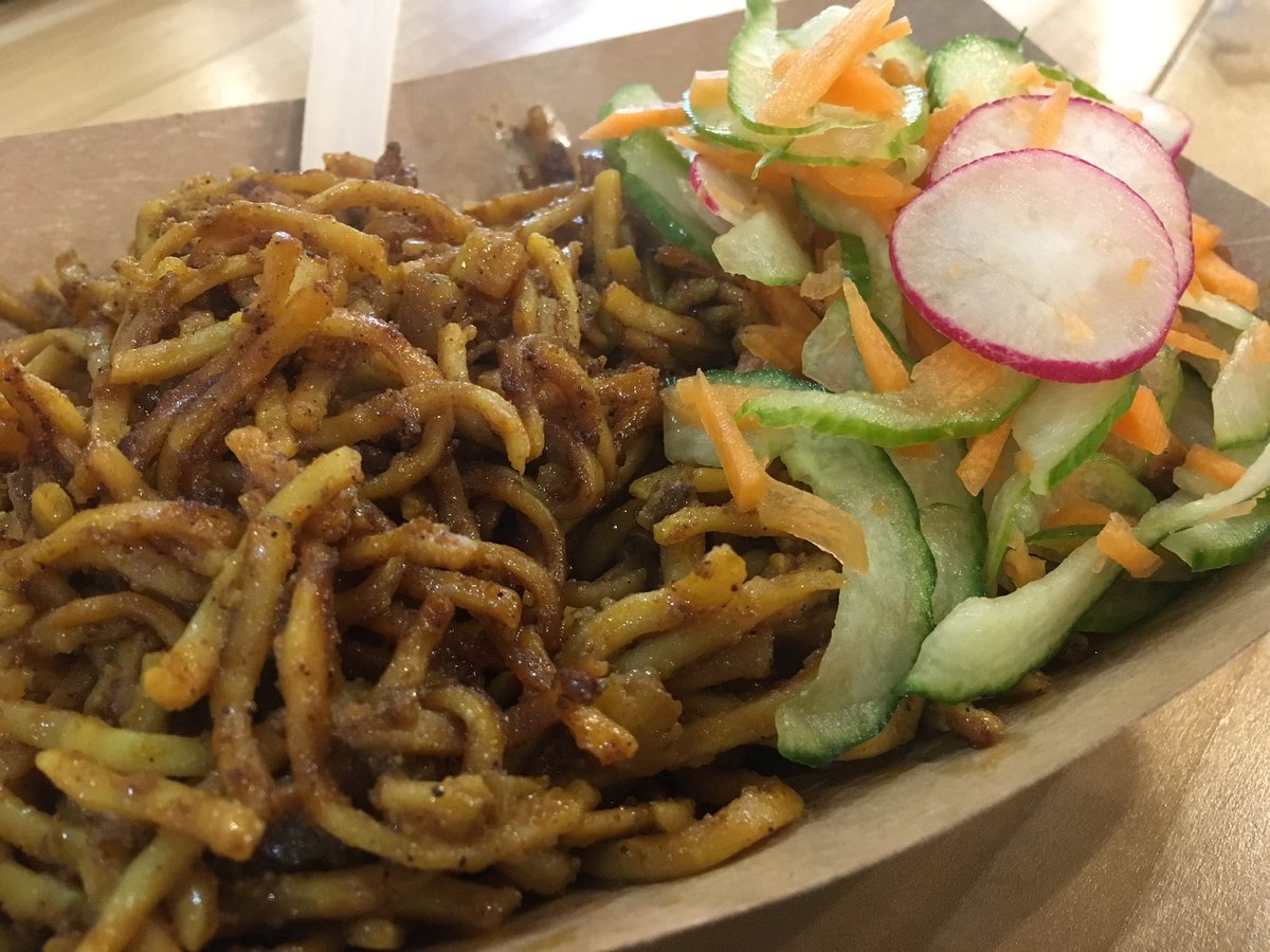 TheDogHouseHD's tweet photo. Favourite lunch from @dapurmalaysiauk 
COME FOR LUNCH TODAY!!! https://t.co/Dt4zek4MJy