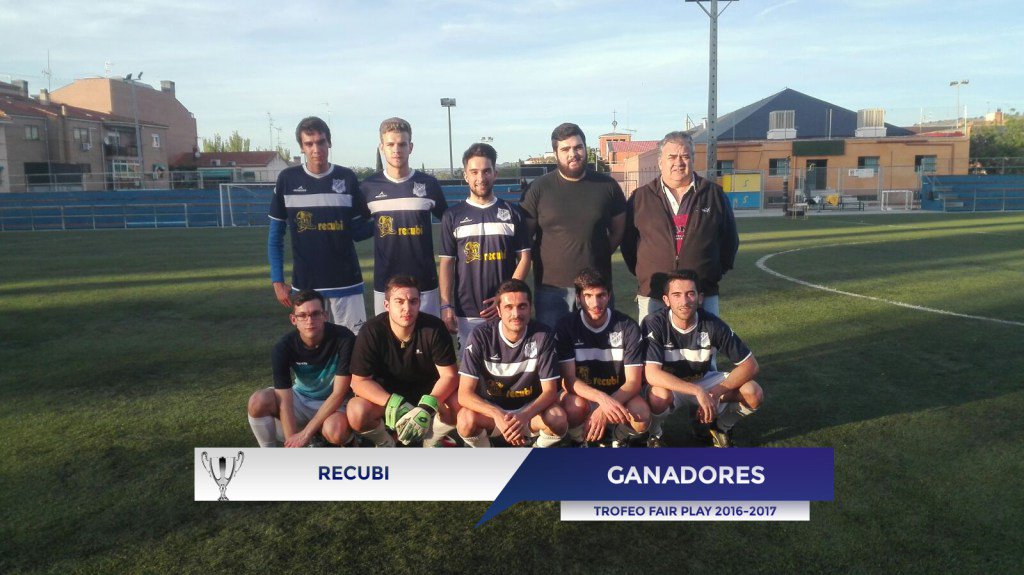 eresf7's tweet photo. Campeones y Subcampeones Ligas 2016-2017 https://t.co/nbE3k1UVAF https://t.co/qaU3DjRMVb
