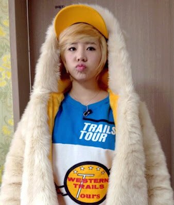 ttsnsd39's tweet photo. ソニ、サニー、イ・スンギュ、ソニ、サニー、イ・スンギュ、ソニ、サニー、イ・スンギュ🎉🎉🎉🎉

#Happy29thSunnyDay 
#HappyBirthdaySunny https://t.co/WmqQy66VO1