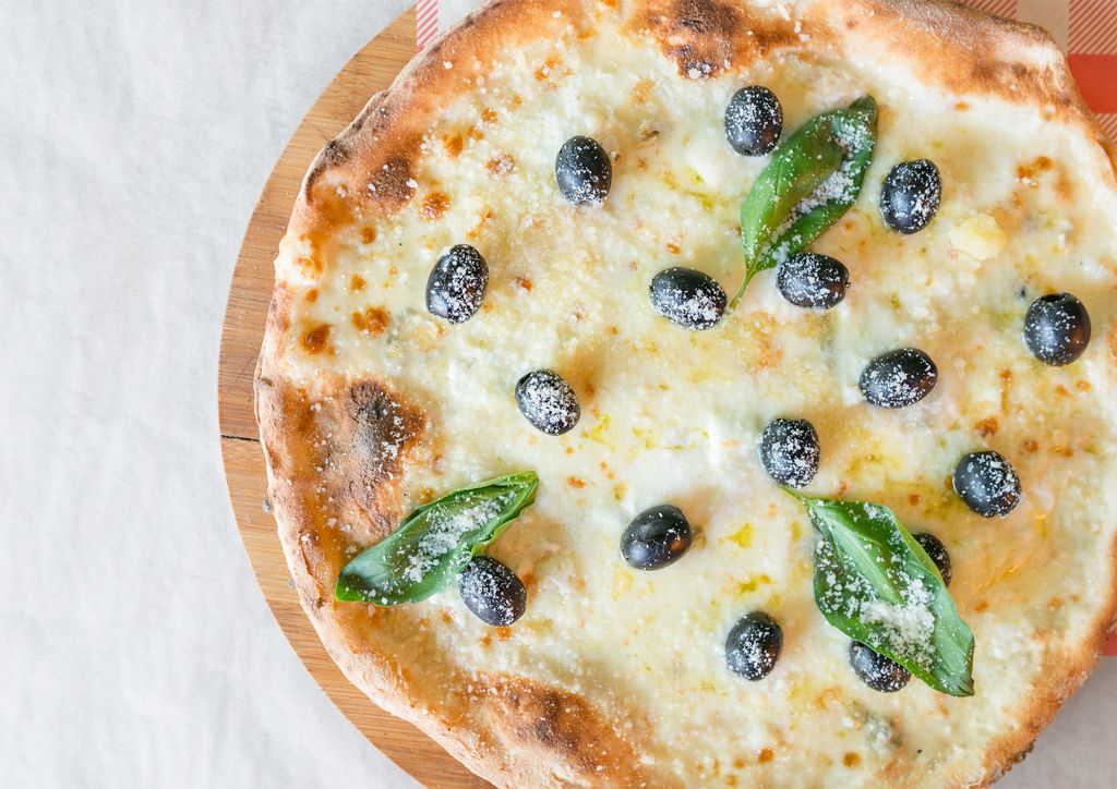 kitchenpizzeria's tweet photo. We love our Vegetarians, and are here to serve. Come and test our skills.  #KitchenPizzeria #NationalVegetarianWeek. https://t.co/dfd1hrYqOb