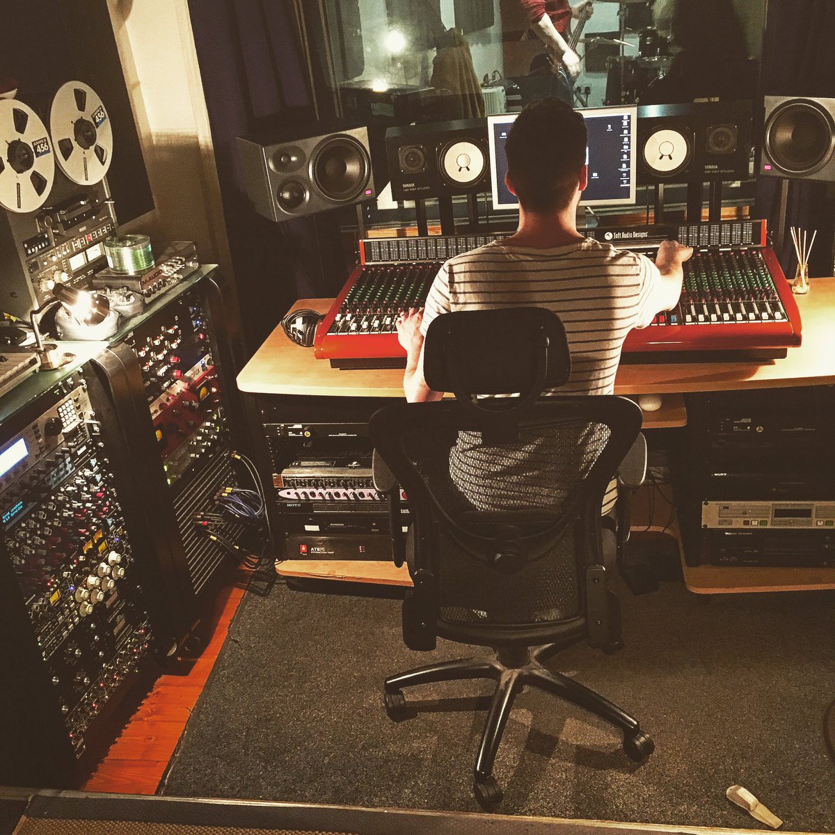 Banana Row Studios offers professional recording and production. 
To book a session or arrange a studio tour call 0131 557 2088.