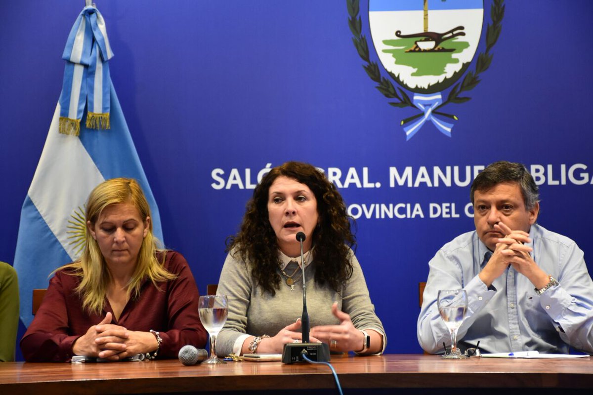 domingopeppo's tweet photo. En el marco de nuestro plan de acercar el Estado a la gente, a partir de ahora los pacientes podrán solicitar turno en el centro de salud. https://t.co/zxCtpsJJHH