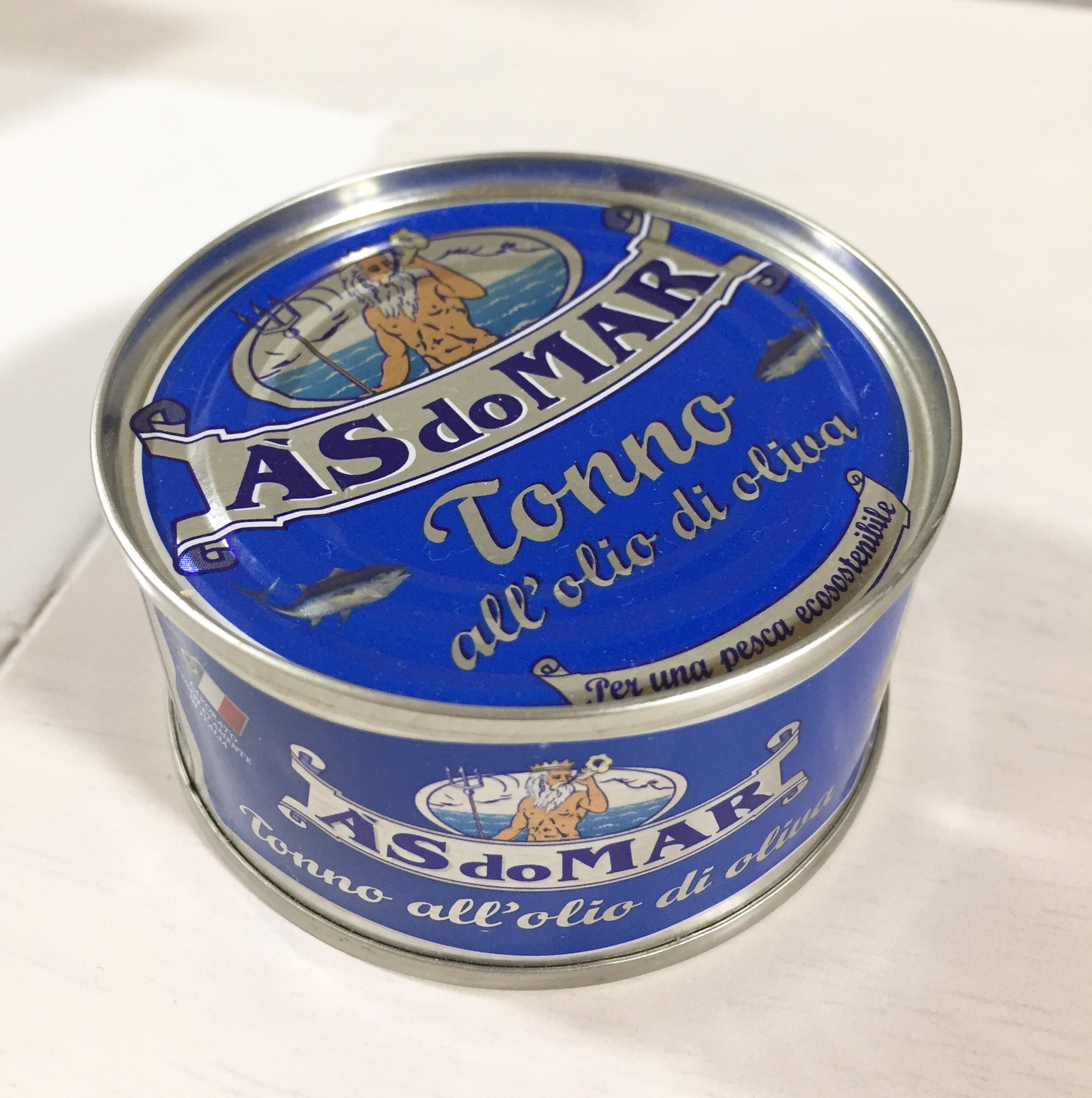 幸村アルト コレット巻12 発売 お手紙と一緒に同封して下さった物の一つにポセイドン様ツナ缶が 海外の物です 日本の缶詰って美味しそうな中身の写真のとかが多いけど こういうイラストのパッケージもオシャレでいいですね ﾟ ﾟ T Co