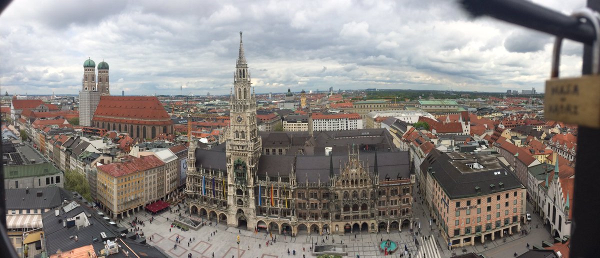 laura_ashley's tweet photo. Just got home from an amazing adventure. Was gone 2 weeks and went to 7 countries around Europe. Time to go through pics 😊 https://t.co/t7kHVIquXK