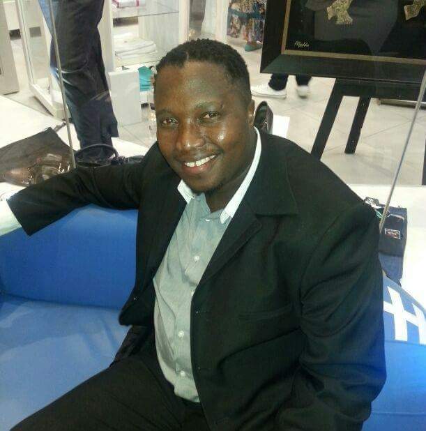 ZBroadcasting's tweet photo. Former Generations actor was killed on Sunday night 

#RIPMandlaHlatshwayo https://t.co/nz6VUvnPtG