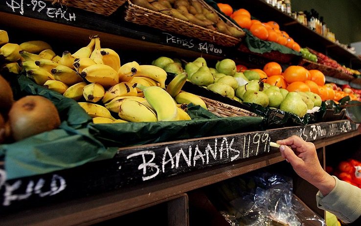 Il Regno Unito butta ogni giorno 1,4 milioni di banane ancora buone sky.tg/2drr #ambiente