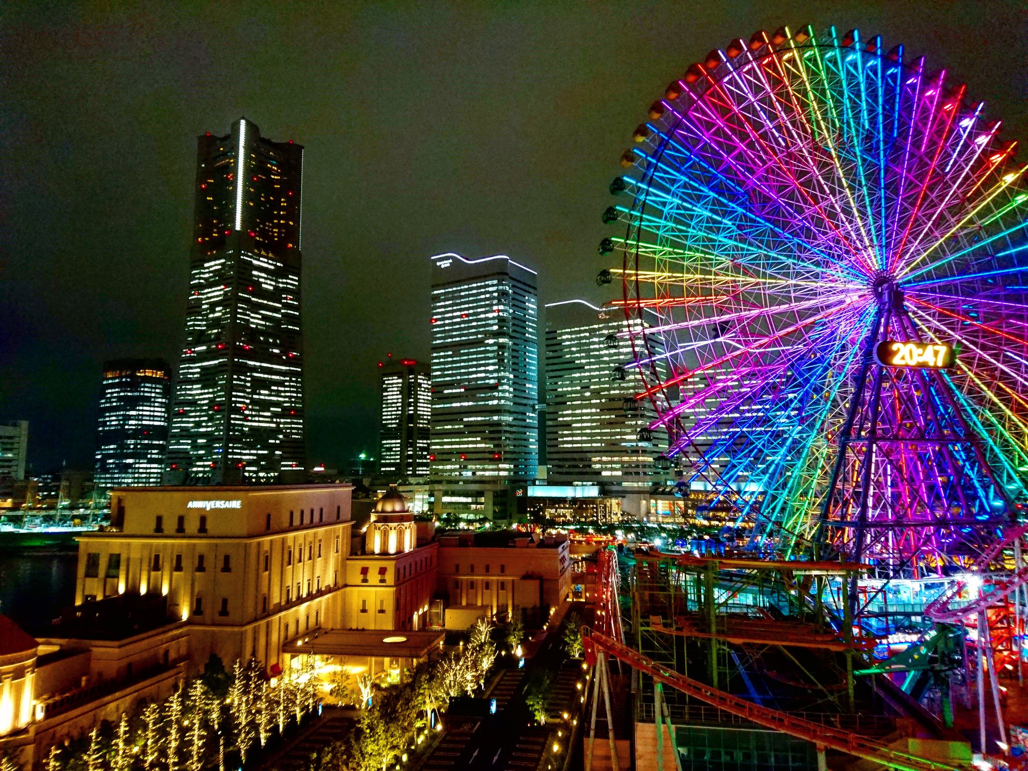 K M 涼しいもんで みなとみらいを歩き回りまして 今日は明るい 横浜 横浜観光 横浜夜景 夜景 みなとみらい 散歩 絶景 みなとみらい夜景 みなとみらい絶景 運河 コスモクロック T Co Zdi6ogck5d Twitter