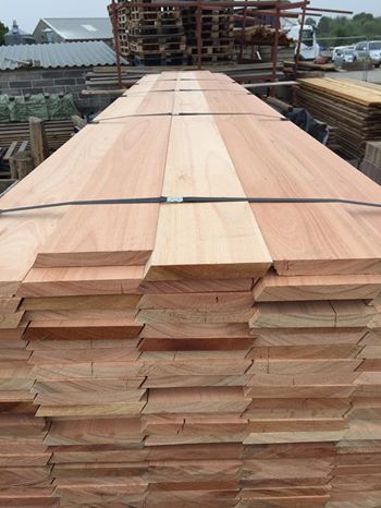 Co2Grandis's tweet photo. Customer order of Red Grandis heading to our customer today
#sustainable #fsc #codelevel6 #redgrandis #co2timber https://t.co/QY3f4vqx7S