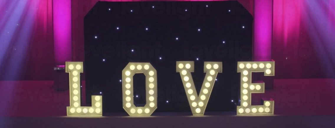OldBarnAudio's tweet photo. @LovelightEnts buy @MartinAudioLtd #CDDLive #speakersystems from @OldBarnAudio https://t.co/I9vaf7cR3t https://t.co/icxClgMu94
