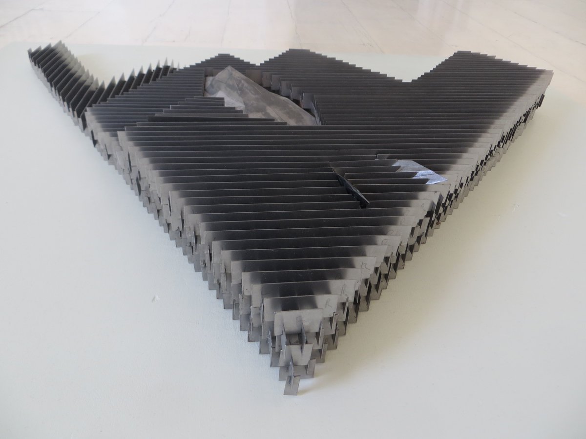 PMSA_Sculpture's tweet photo. SEE #EccentricGeometric @Arthouse1London inc #AlisonWilding #ColinBooth #JoMcGonigal ENDS 28 MAY https://t.co/CWtDDmUcLr #greatspace https://t.co/r9NjFF1C4t