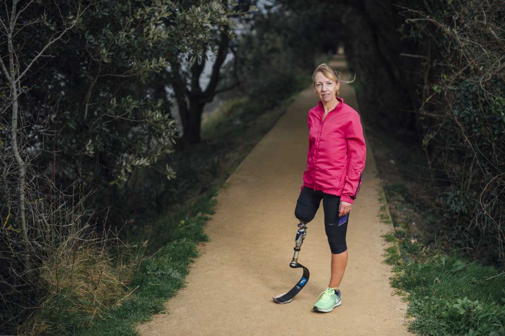 Debbie Grosch-Squance, for The Guardian Weekend Magazine, Devon. #devon #press #portrait… jimwileman.wordpress.com/2017/05/15/deb…