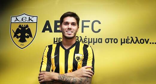 View image on Twitter