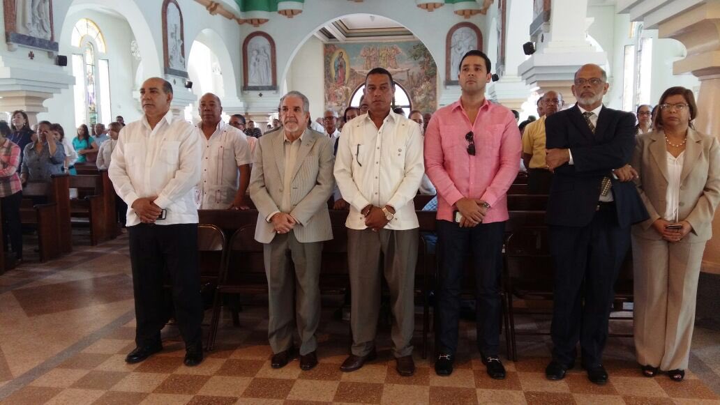 miguelnunez53's tweet photo. Autoridades celebraron el Día del Agricultor en la provincia Espaillat.#GobEspaillat #PE #DiloneMilider https://t.co/df6bRmYYli