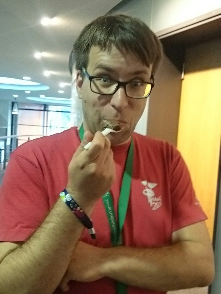 iswi's tweet image. Look: you can get mousse au chocolat upstairs at fairfair from the Küchenkollektiv!:D #yummy #fairfair #iswision17