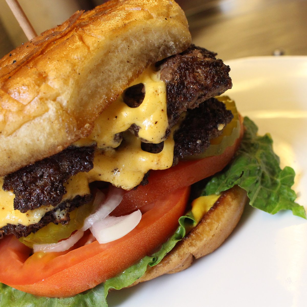 Mondays are for doubles <a href="/theblocksa/">The Block SA</a> this week!!!! #crazycarls #burger
#hamburger #burgertime #beefporn #foodie #safoodie #meat #sanantonio