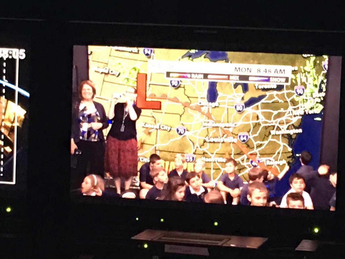 scresourceteach's tweet image. What a great trip to WDRB with 1B and 1W today! We have future news stars at St. Pats!@coolCatholicSch 
@1Bstpatrick @1Wstpatrick