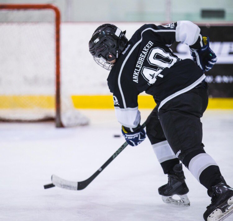 snipeshowsticks's tweet photo. Our website is up &amp; running. Check out some of the @snipeshowsticks online.
https://t.co/SEh1dKiy74 #youthhockey #snipeshow #hockeysticks https://t.co/zIEGBlfS6m