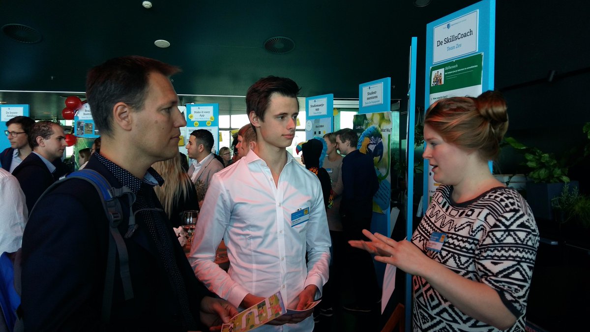 VirginieKlunder's tweet photo. Presentatie #studentlab doorstroom mbo/hbo. Mooie uitgewerkte ideeën van studenten. Dank voor jouw bijdrage @GeraLogtenberg. @rocvantwente https://t.co/PgPf2383jV