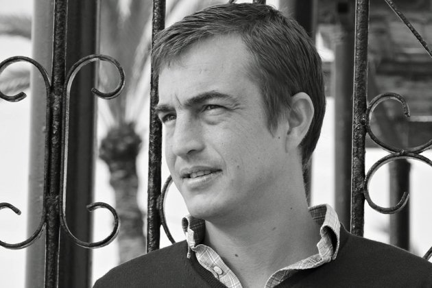 livreshebdo's tweet photo. Le prochain roman d’Olivier Bourdeaut paraîtra le 7 janvier 2018 #Finitude #Aparaitre #EnAttendantBojangles
https://t.co/tERxpm6xHK https://t.co/xACs3c2gL9