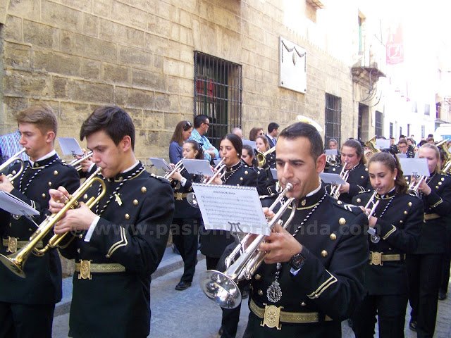pasionpormvnda's tweet photo. La Banda de Cornetas y Tambores del Santísimo Cristo del Perdón de Pozoblanco firma con la Cena de Sevilla https://t.co/HVotPswKm8 https://t.co/d7EXDWpOaU