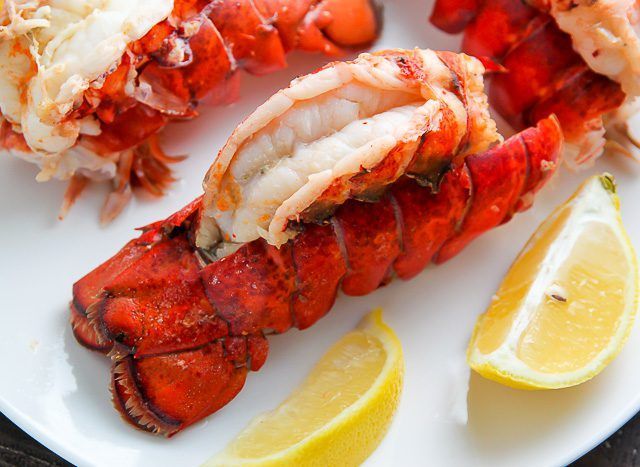 getmainelobster's tweet photo. The perfect solution for #MondayBlues: #LobsterTails!
Wouldn't you agree? ;) https://t.co/rPhgbvESt6