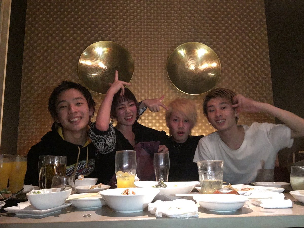 0515_exile's tweet photo. ありがと！
20さい楽しみます😁 https://t.co/fis3fUXgYS